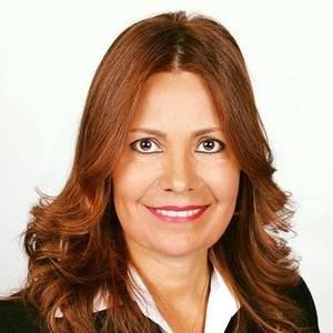 Meet your Posher, Cristina